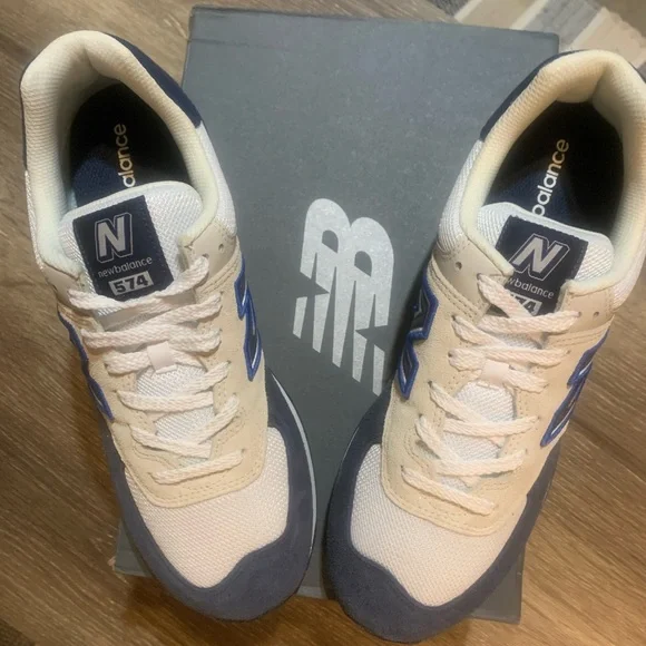 ***SOLD****PLEASE DO NOT PURCHASE ** - Picture 2 of 10